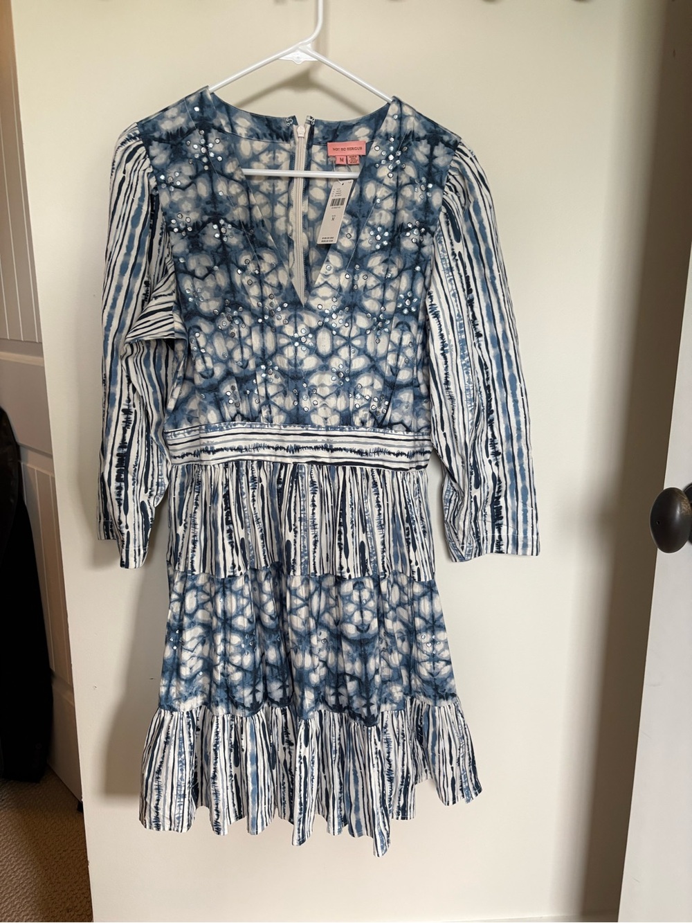 Tie-Dye Blue & White Tiered Casual Dress - V-Neck Long Sleeve, form flattering